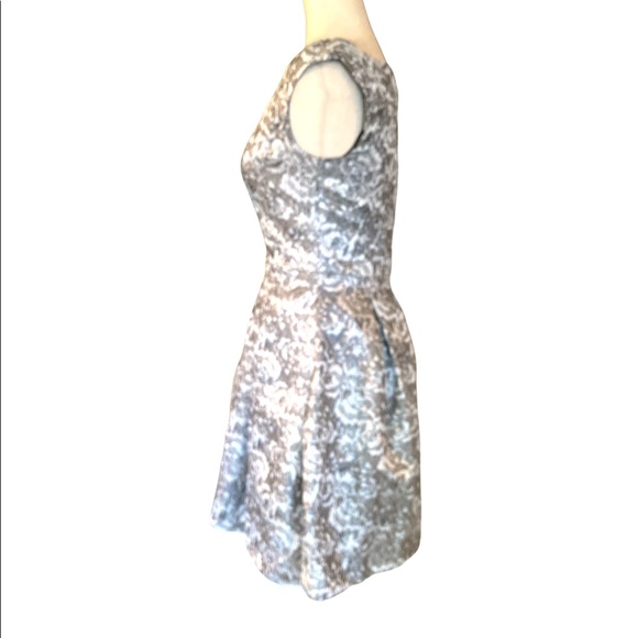 Aidan Mattox Metallic Silver Damask Fit & Flare Dress - 2 - Picture 4 of 12